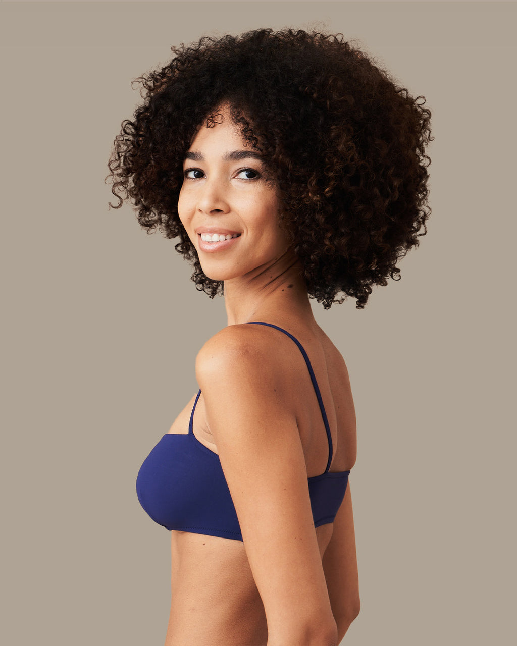 Brassiere e slip blu cina
