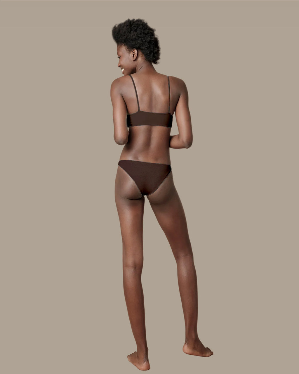 Brassiere e slip  marrone